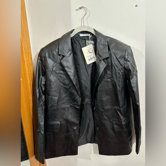 Peppermayo Exclusive - There She Goes PU Blazer - Black US 2 - New With Tags - Picture 2 of 6